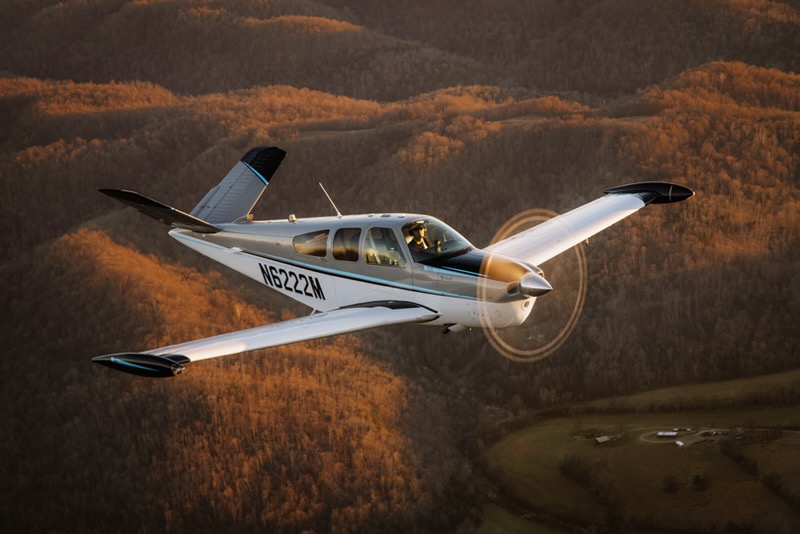BeechClub Aviation aircraft, host of the SkyLinks Fly-In Golf Weekend